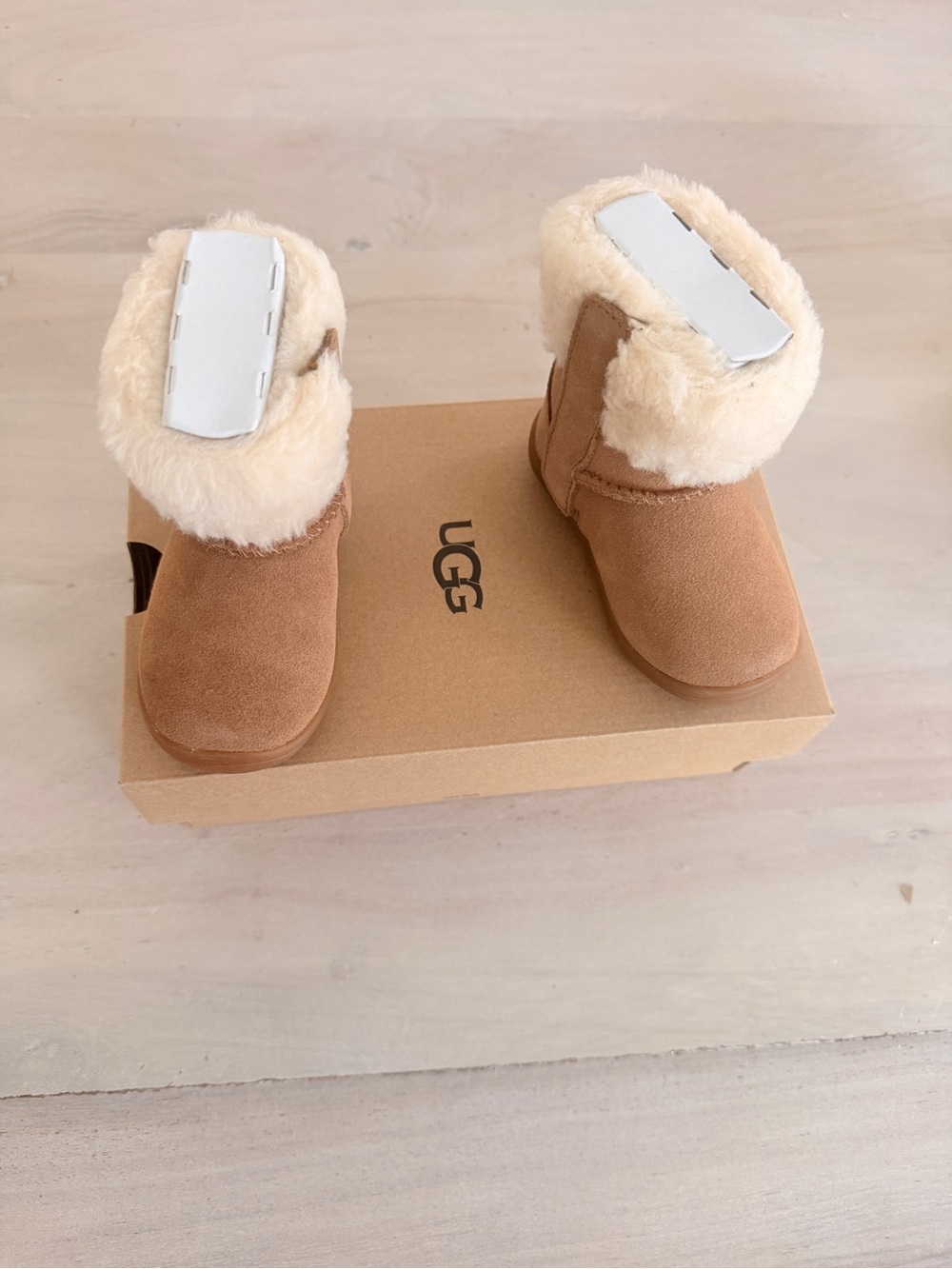 UGG T Sammee Suede & Shearling Ankle Boots Size 4 Toddler/Kids